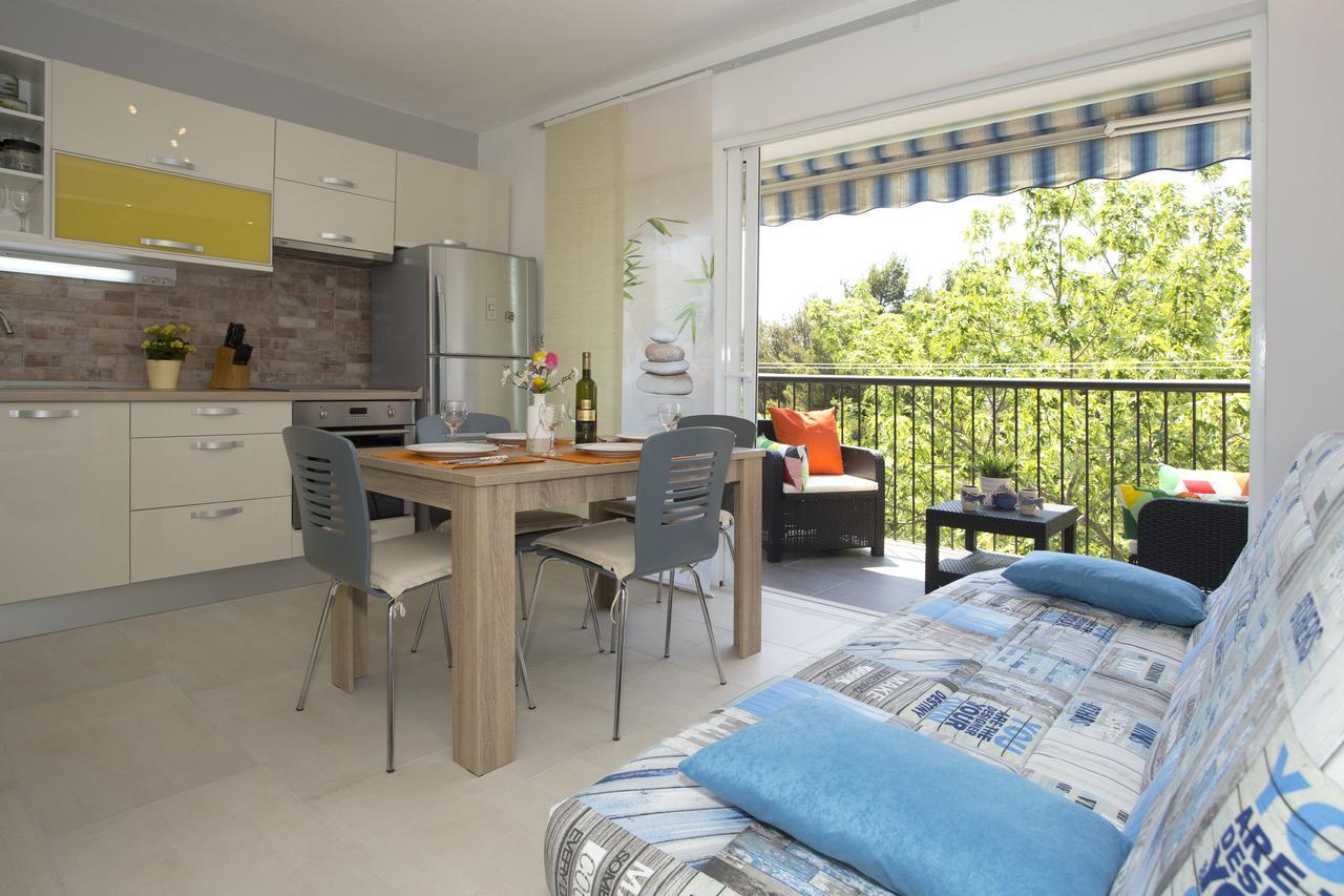 City Getaway - Apartment Ileora Split Exterior foto